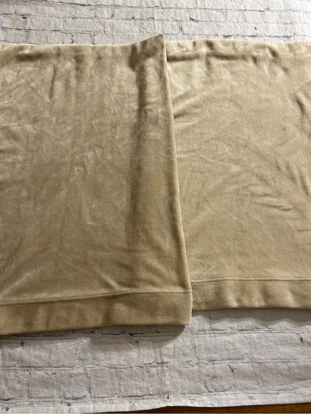CUDDL DUDS STANDARD/QUEEN POLYESTER NEURAL TAN SOFT (2) PILLOW CASES